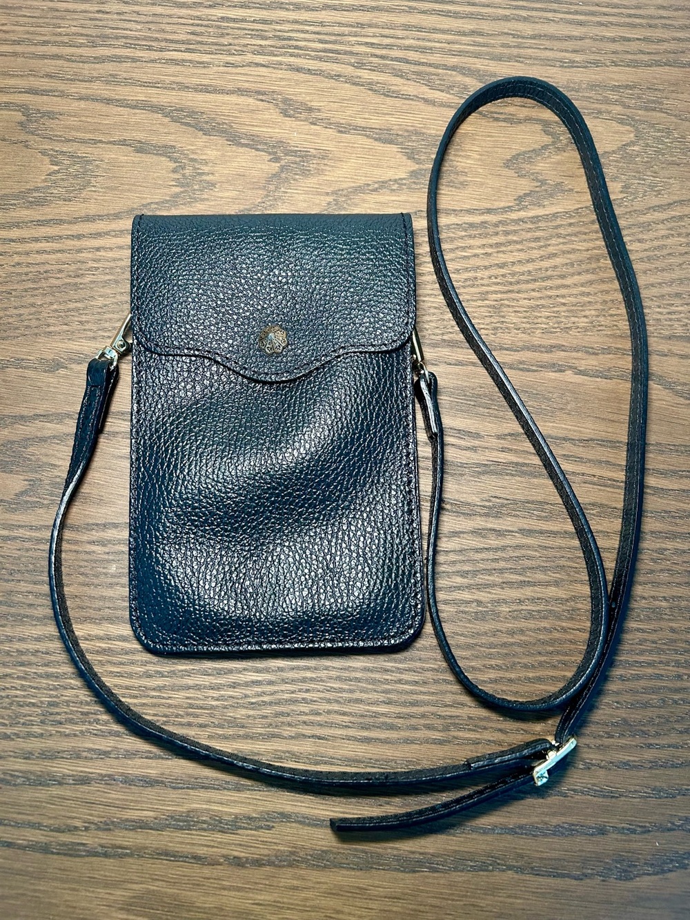 Isadora Made in Italy Black Leather Phone Crossbody Bag